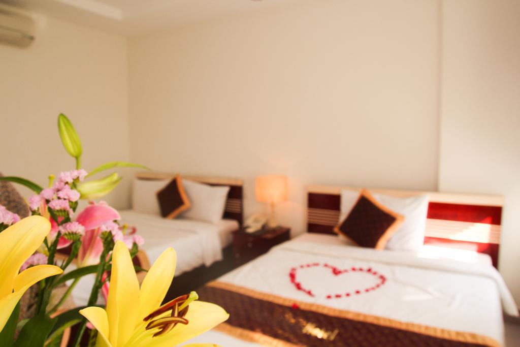 Vivyanne Hotel Da Nang Esterno foto