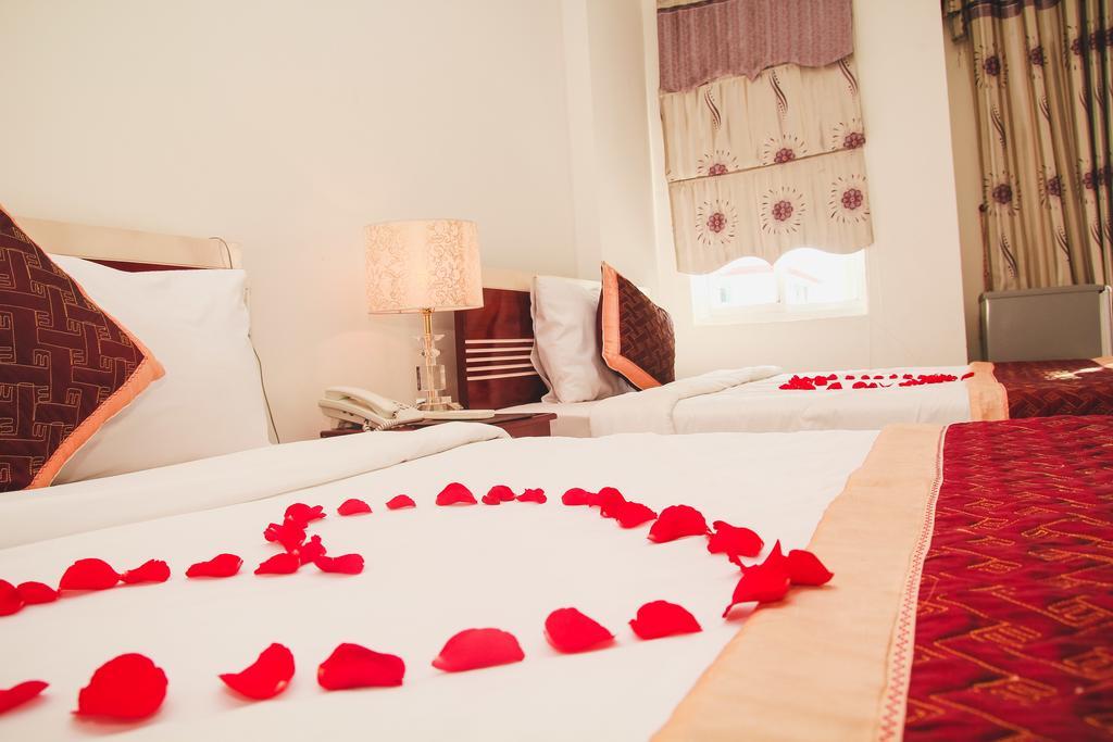 Vivyanne Hotel Da Nang Esterno foto