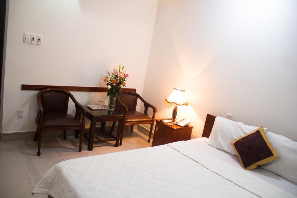 Vivyanne Hotel Da Nang Esterno foto