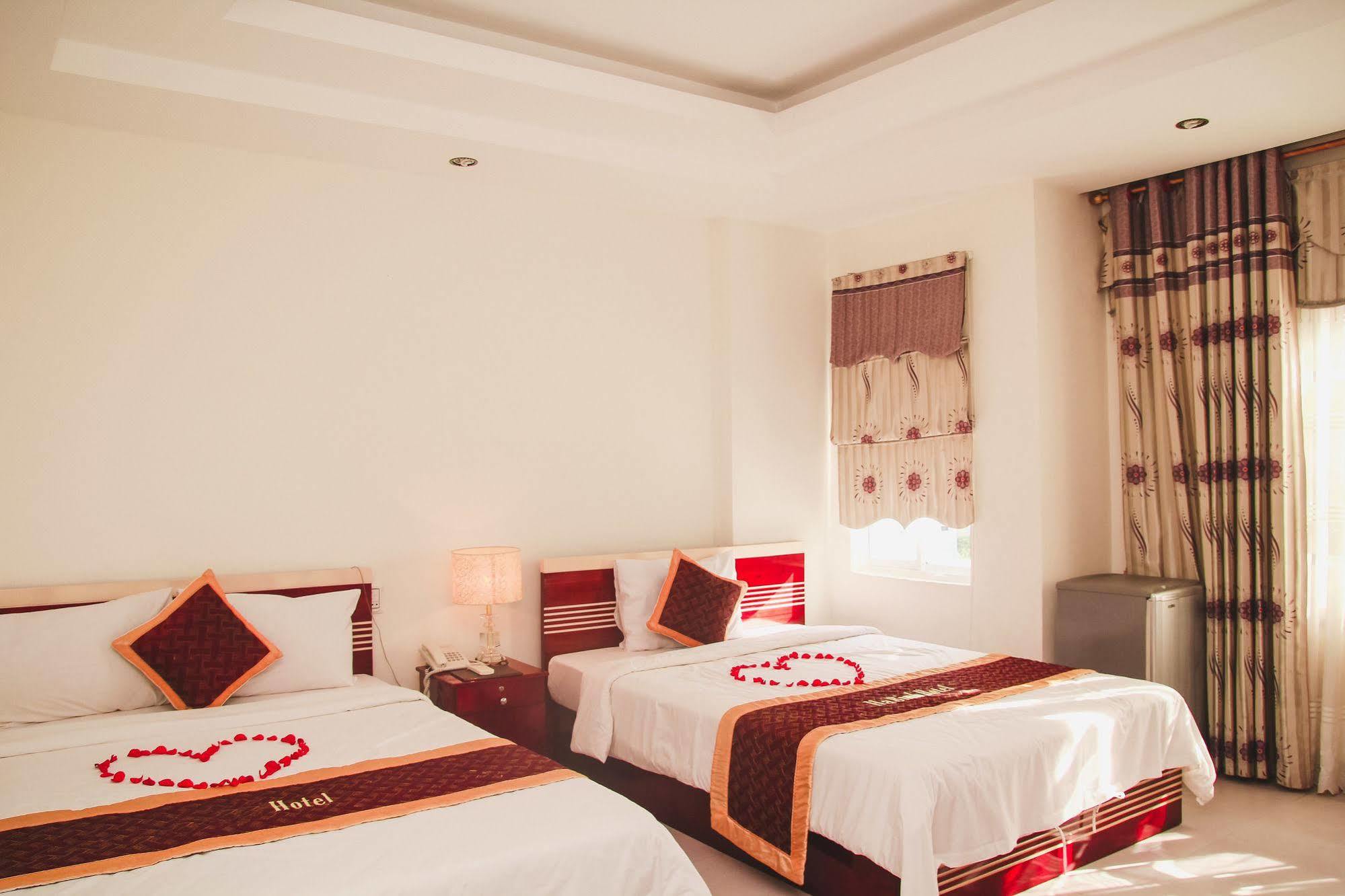 Vivyanne Hotel Da Nang Esterno foto