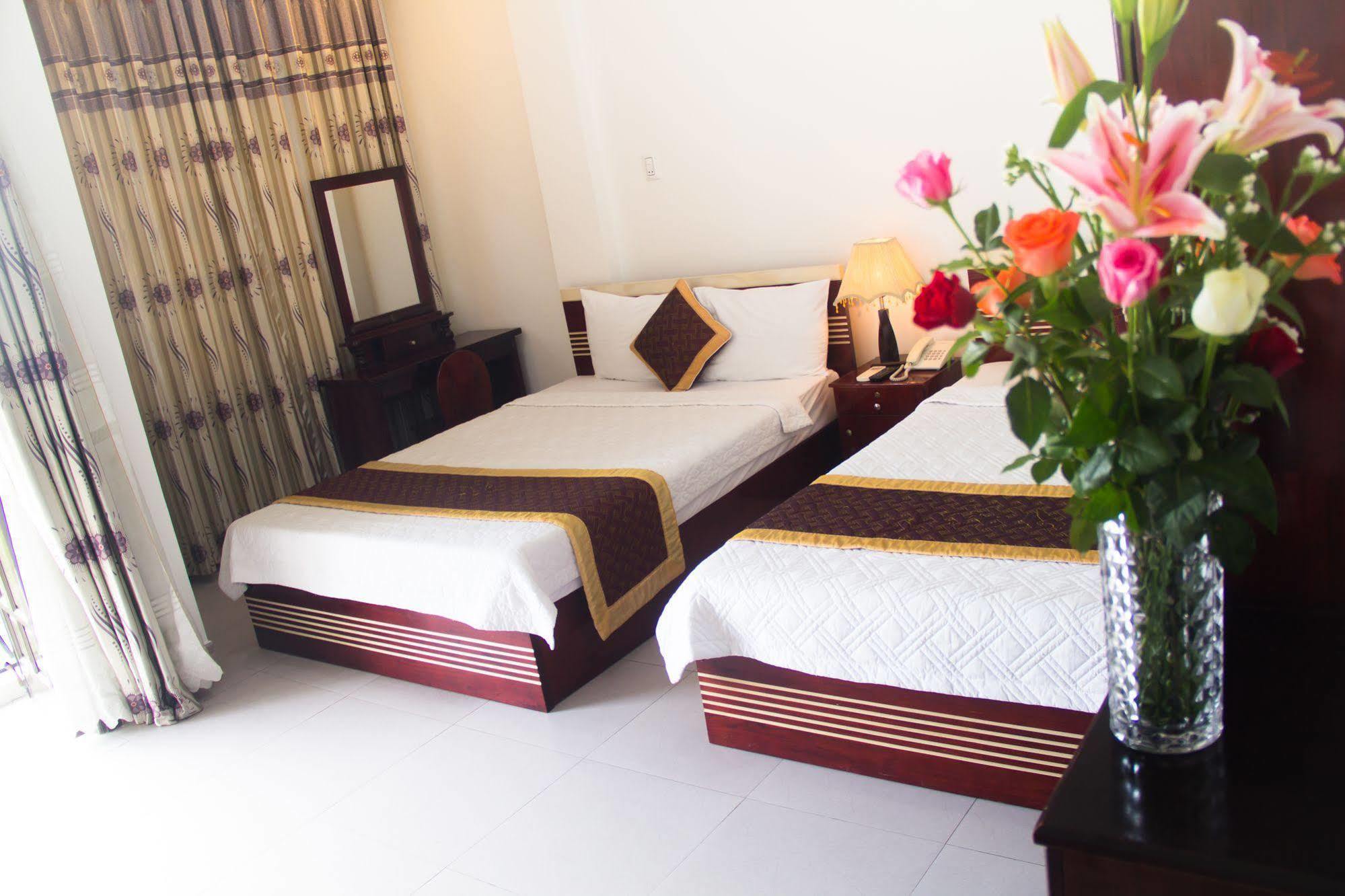 Vivyanne Hotel Da Nang Esterno foto