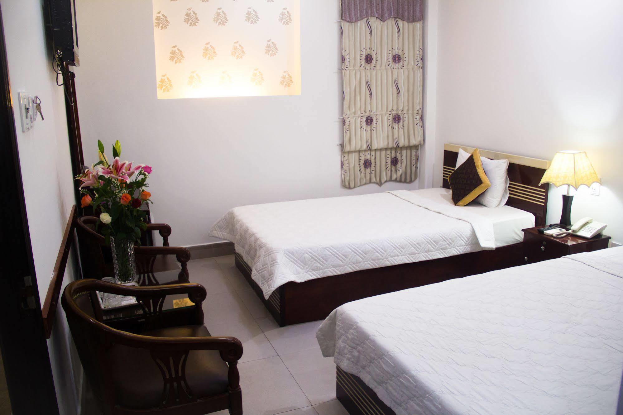 Vivyanne Hotel Da Nang Esterno foto